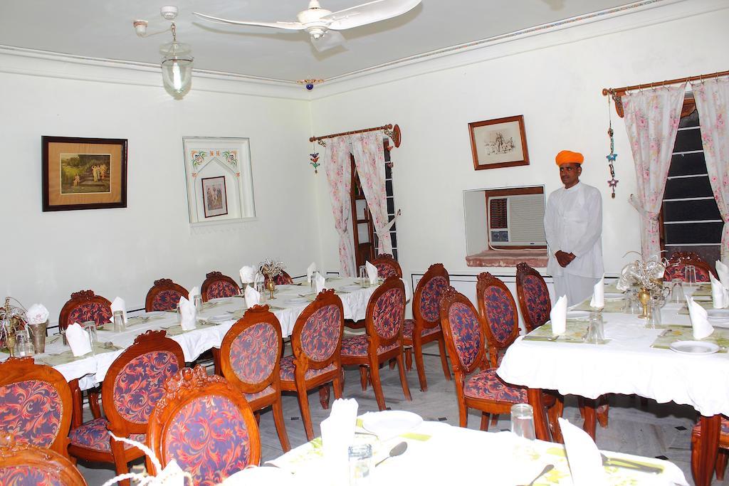 Hotel Pushkar Palace Экстерьер фото